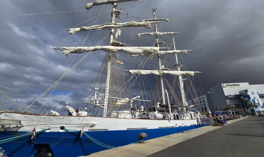 INS Sudarshini arrived at Las Palmas
