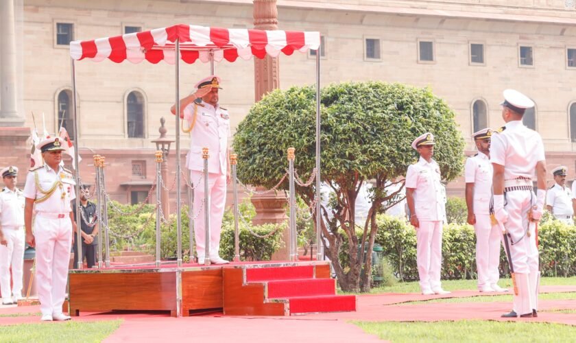 VAdm Damian Fernando