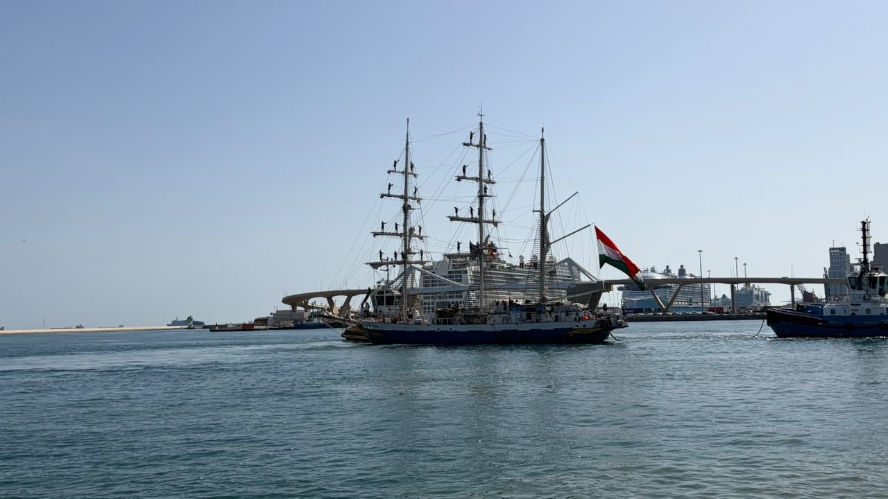 INS Sudarshini